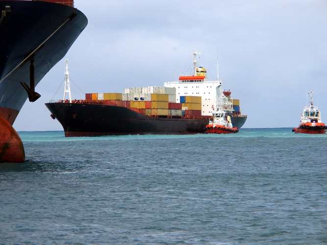 進(jìn)出口貿(mào)易的一般手續(xù) 進(jìn)出口貿(mào)易的一般手續(xù)